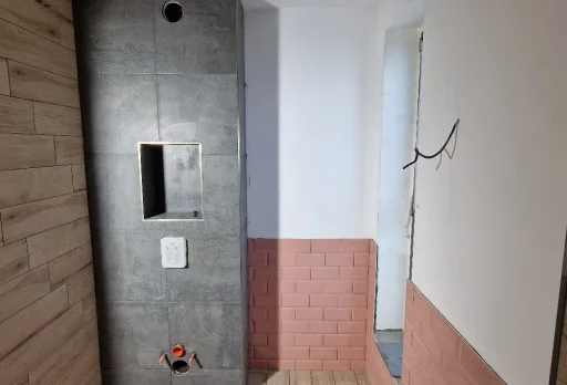 Модерна вила с плосък покрив в Балчик