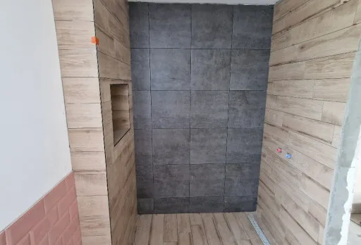 Модерна вила с плосък покрив в Балчик