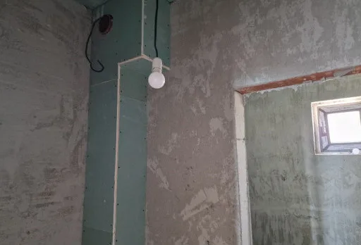 Модерна вила с плосък покрив в Балчик