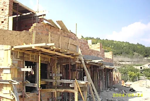 Строителство на 8 къщи в Балчик, с. Рогачево