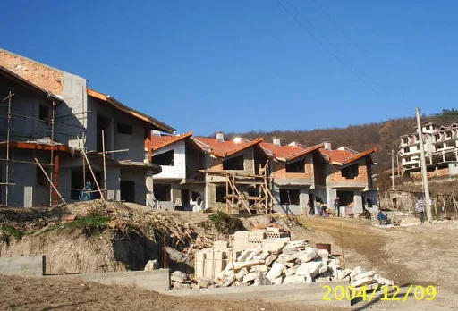 Строителство на 8 къщи в Балчик, с. Рогачево