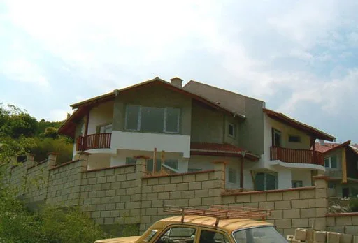 Строителство на 8 къщи в Балчик, с. Рогачево