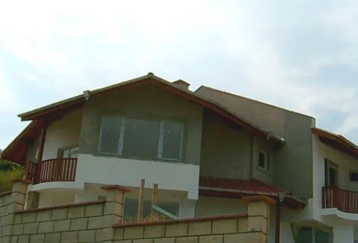 Строителство на 8 къщи в Балчик, с. Рогачево