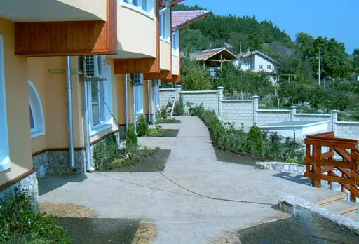 Строителство на 8 къщи в Балчик, с. Рогачево