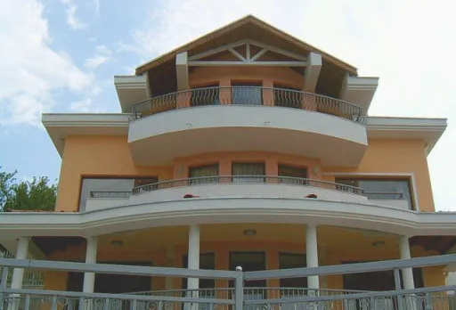 Building a house in Balchik