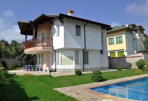 Строителство на къща в Балчик