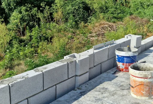 Строително-ремонтни работи на къща до Албена