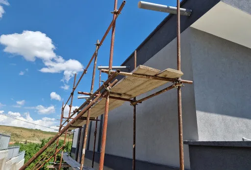 Модерна вила с плосък покрив в Балчик