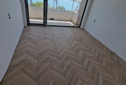 Модерна вила с плосък покрив в Балчик