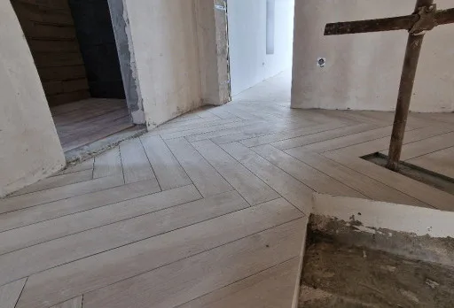 Модерна вила с плосък покрив в Балчик