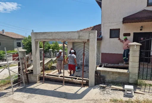 Строително-ремонтни работи на къща до Албена