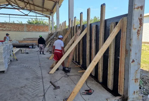 Строителство на складове за зърно в Генерал Тошево