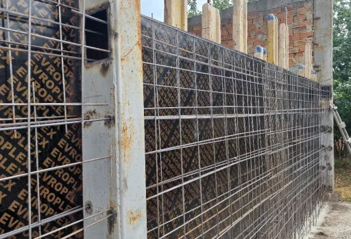 Строителство на складове за зърно в Генерал Тошево