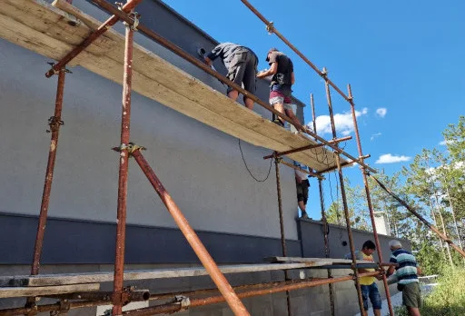 Модерна вила с плосък покрив в Балчик