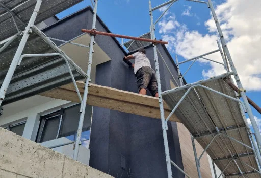 Модерна вила с плосък покрив в Балчик