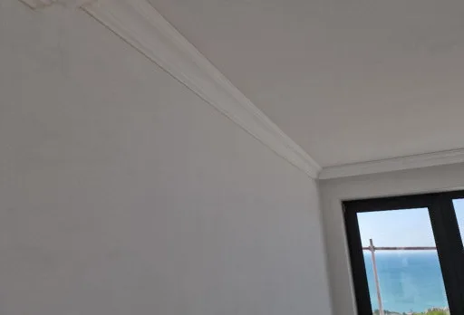 Модерна вила с плосък покрив в Балчик