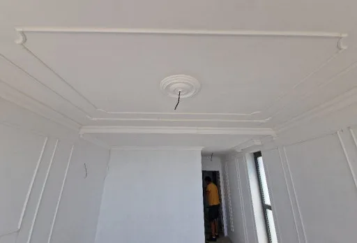 Модерна вила с плосък покрив в Балчик