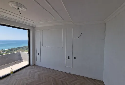 Модерна вила с плосък покрив в Балчик