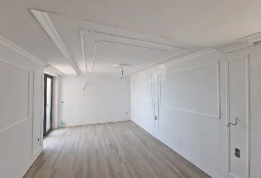 Модерна вила с плосък покрив в Балчик