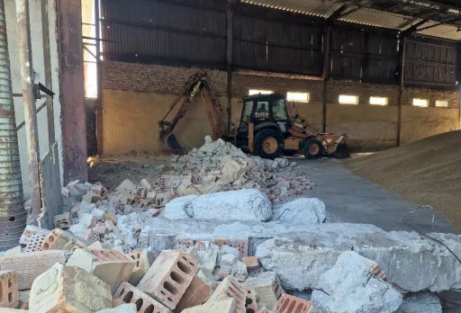 Строителство на складове за зърно в Кардам