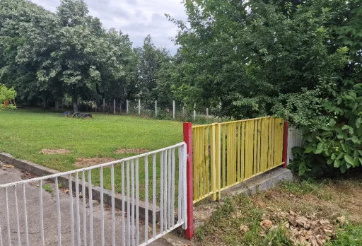 Строителство на бетонова ограда на детска градина в гр. Добрич
