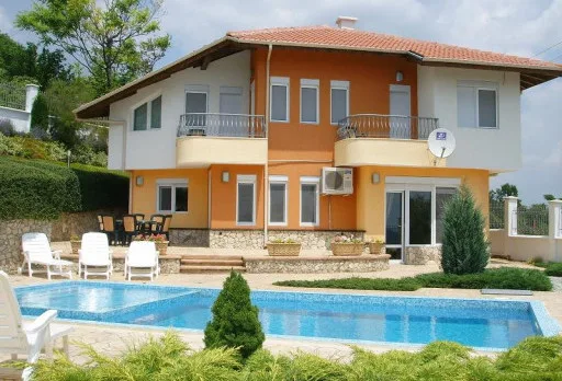 Строителство на къща в Балчик, с. Рогачево