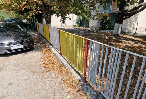 Строителство на бетонова ограда на детска градина в гр. Добрич