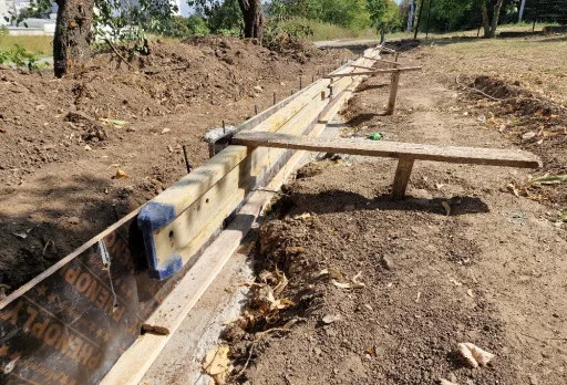 Строителство на бетонова ограда на детска градина в гр. Добрич