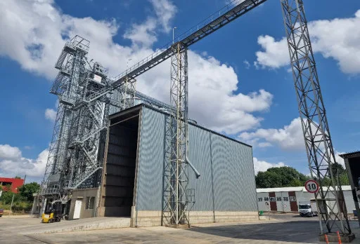 Ремонт и хидроизолация на силози на мелница в Генерал Тошево