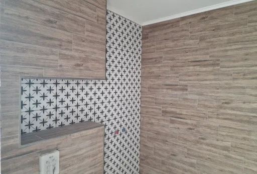 Модерна вила с плосък покрив в Балчик