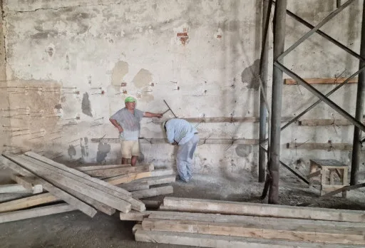 Строителство на складове за зърно в Кардам