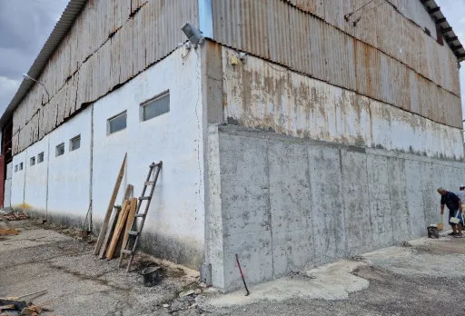 Строителство на складове за зърно в Кардам