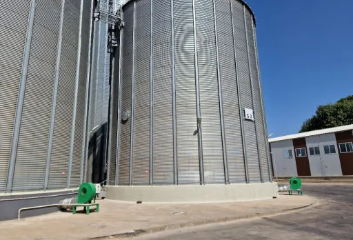 Ремонт и хидроизолация на силози на мелница в Генерал Тошево