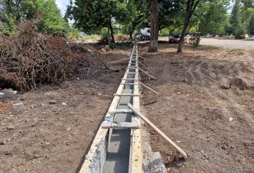 Строителство на бетонова ограда на детска градина в гр. Добрич