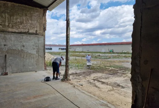Строителство на складове за зърно в Кардам