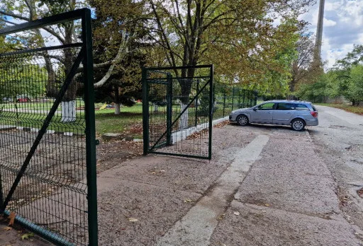 Строителство на бетонова ограда на детска градина в гр. Добрич