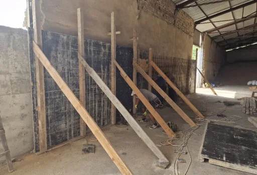 Строителство на складове за зърно в Кардам