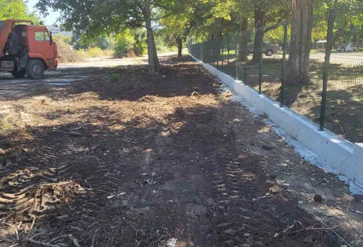 Строителство на бетонова ограда на детска градина в гр. Добрич