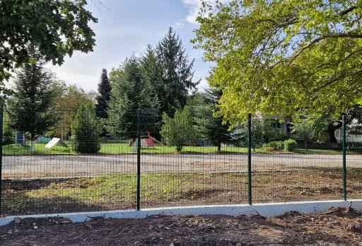 Строителство на бетонова ограда на детска градина в гр. Добрич