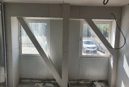 Строителни работи и монтаж на гипсокартон на мелница в Генерал Тошево