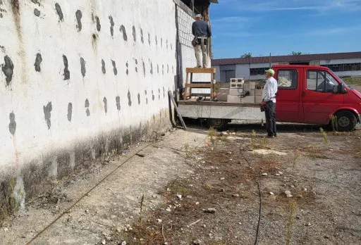 Строителство на складове за зърно в Кардам