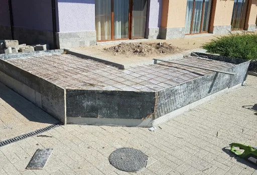 Ремонт на площадка на комплекс в с. Рогачево, Албена