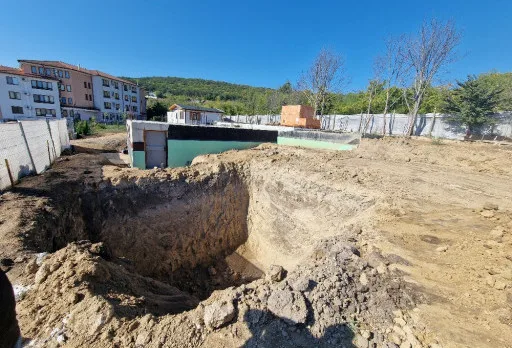 Класическа къща с покрив от керемиди – Рогачево 