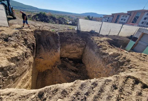 Класическа къща с покрив от керемиди – Рогачево 