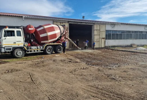 Строителство на складове за зърно в Кардам
