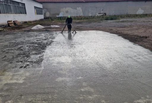 Строителство на складове за зърно в Кардам