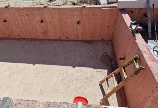 Строителство на басейн в Балчик