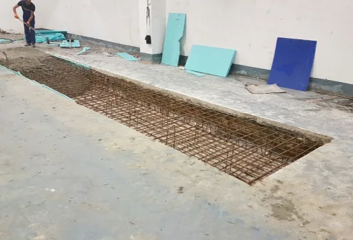 Строително-монтажни работи на основи за индустриален принтер във Варна