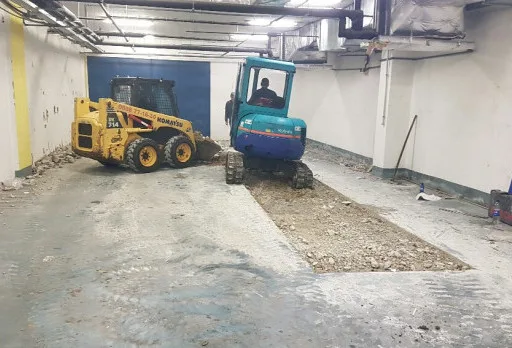 Строително-монтажни работи на основи за индустриален принтер във Варна