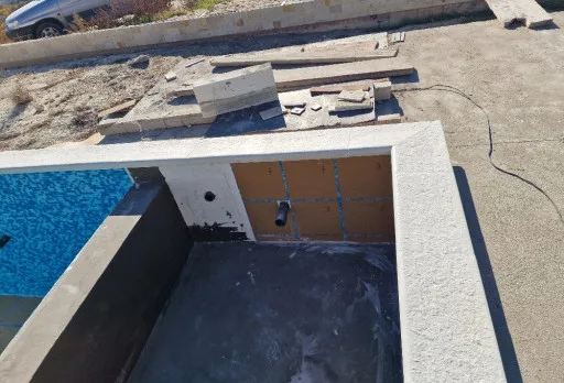 Строителство на басейн в Балчик